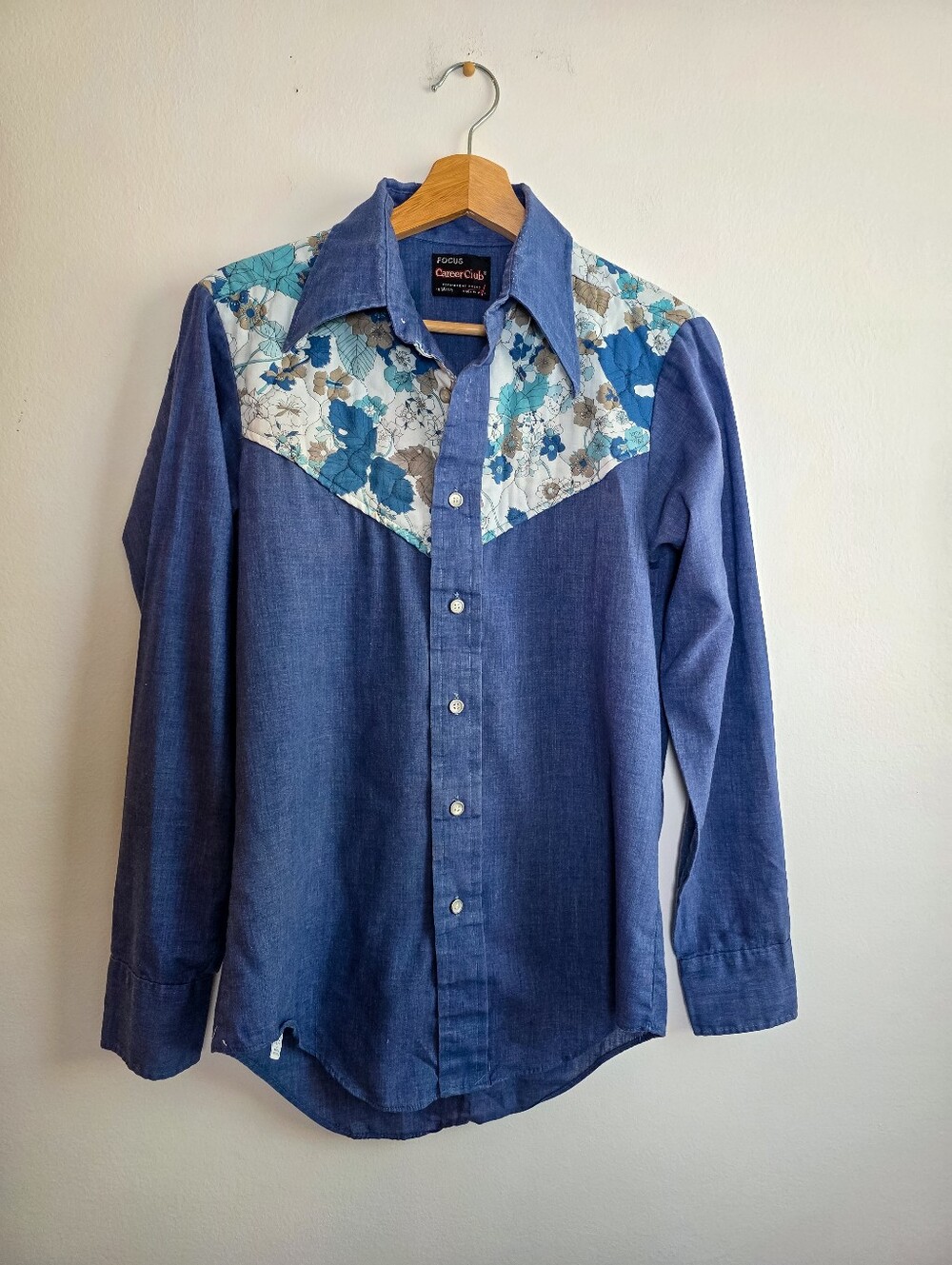 Vintage 70s Focus Career Club Floral Western Button-Up